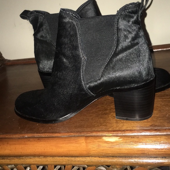 Sam Edelman, Real cow fur, size 8 - Picture 3 of 7